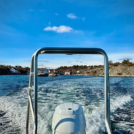 Idyllic Seaside With Sauna & Private Dock Holiday home *